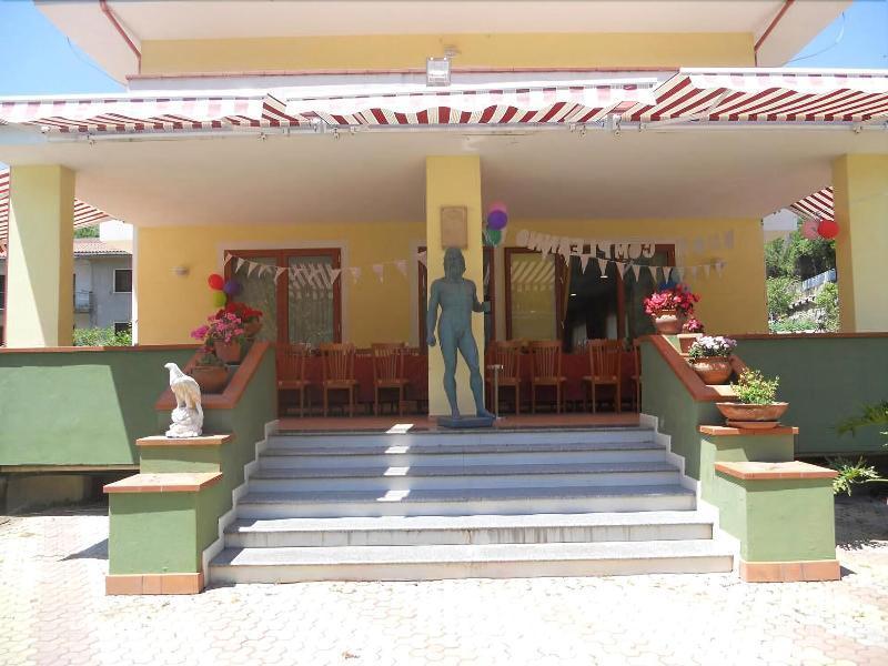 Real Asturias Hotel Acquappesa Dış mekan fotoğraf