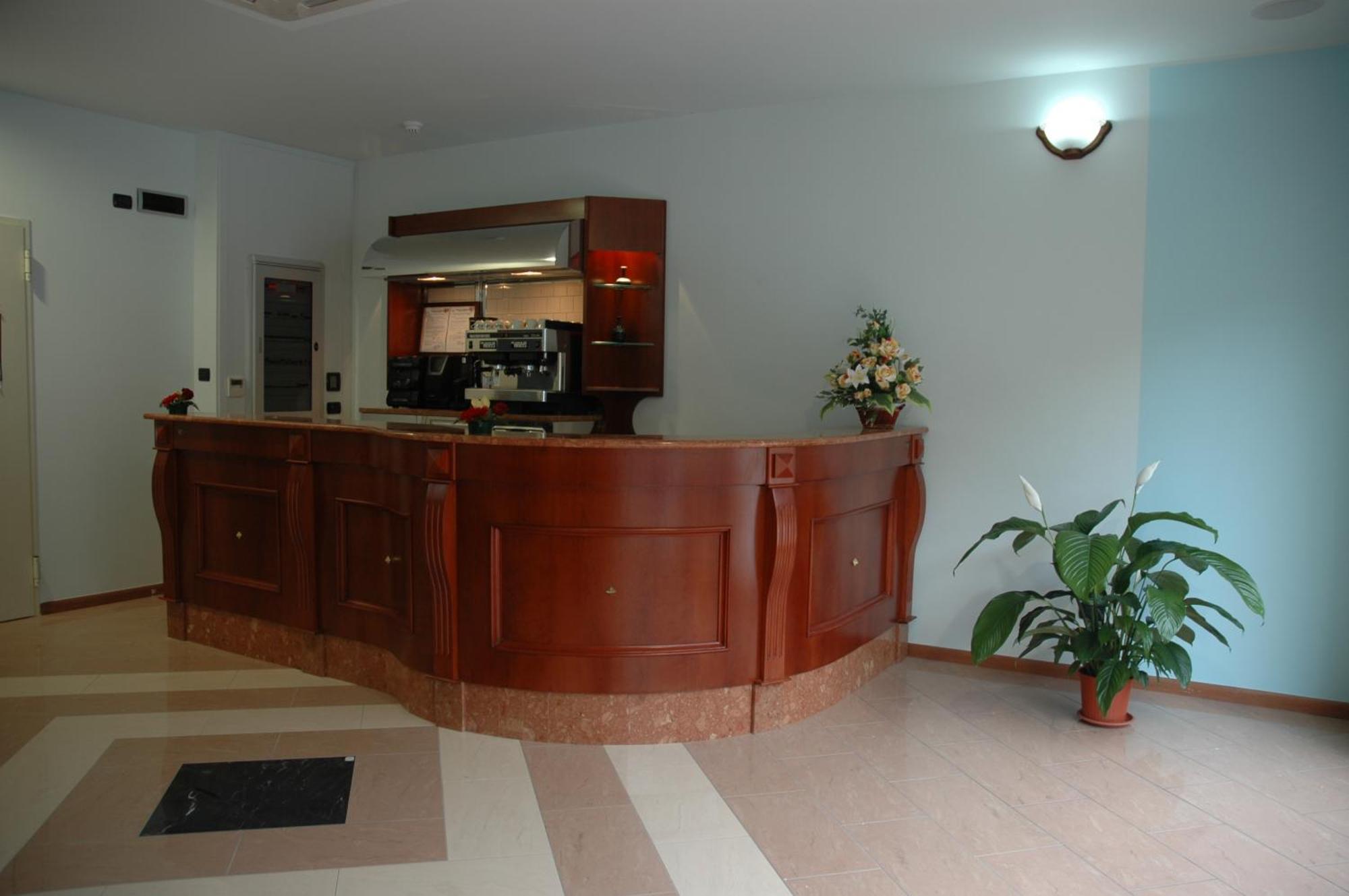 Real Asturias Hotel Acquappesa Dış mekan fotoğraf